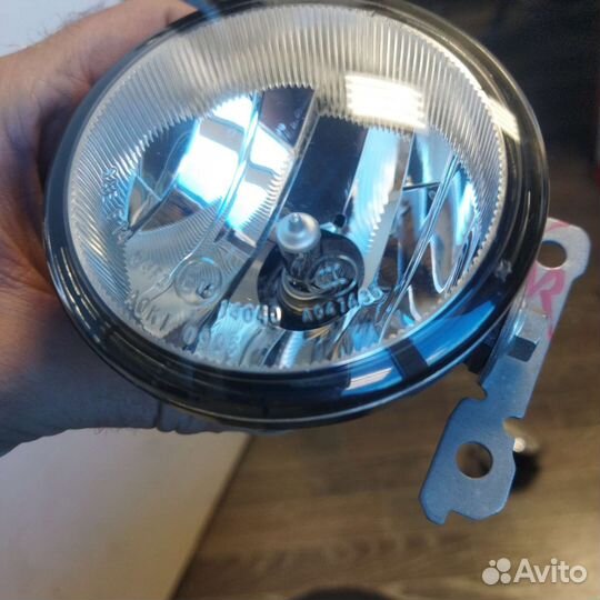 Фара противотуманная Mitsubishi Outlander A047436