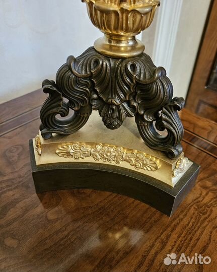 Лампа настольная