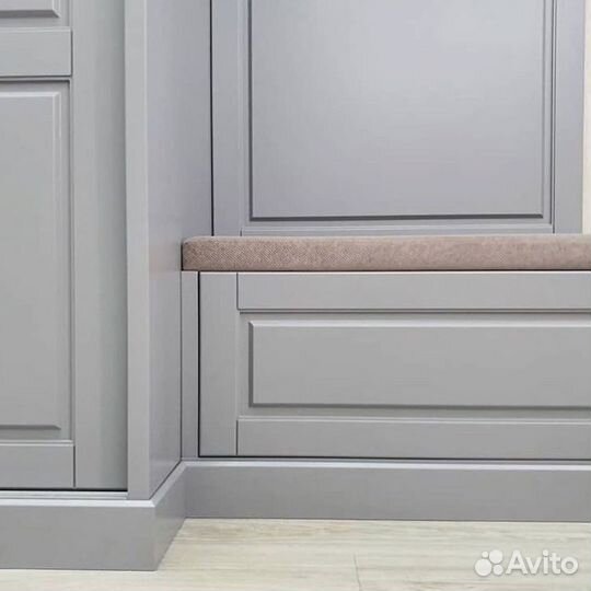 Угловой шкаф