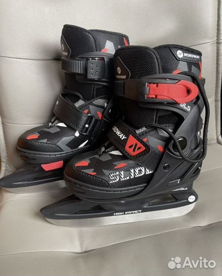 Коньки хоккейные детские 26-31 размер