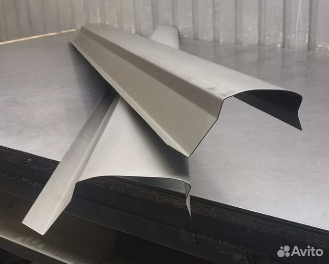 Ремонтные пороги на Nissan Wingroad (Y11)