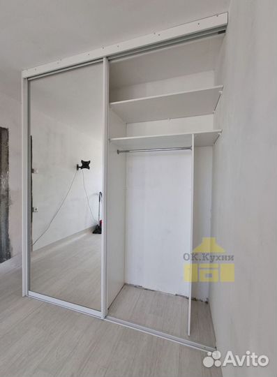 Шкаф в прихожую