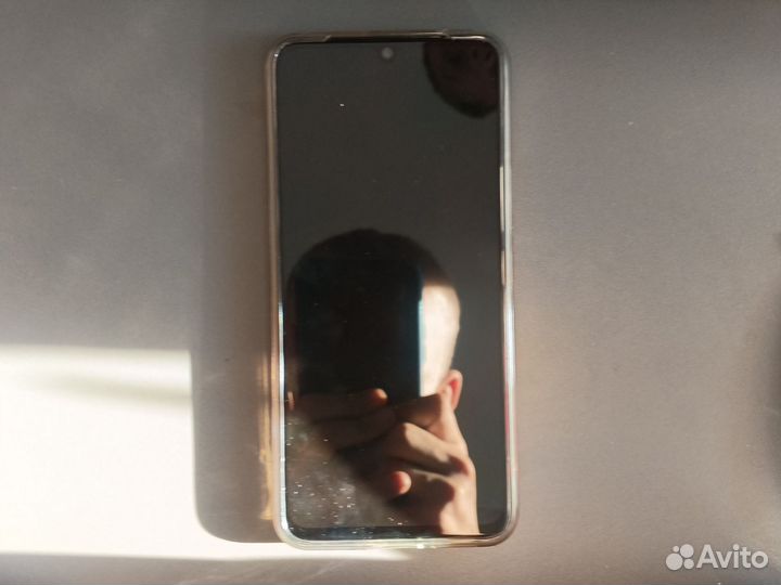 vivo iQOO 10 Pro, 12/256 ГБ