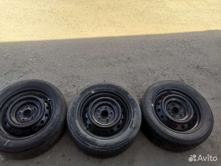 Yokohama Advan A460 205/55 R16