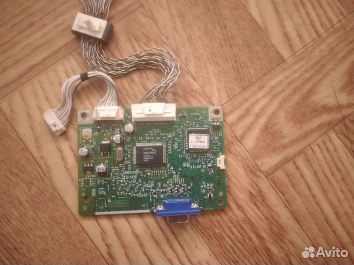 Main SyncMaster 740N