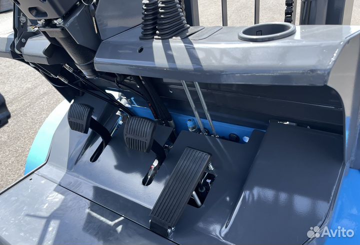 Вилочный погрузчик TRF D35-3i, 2023