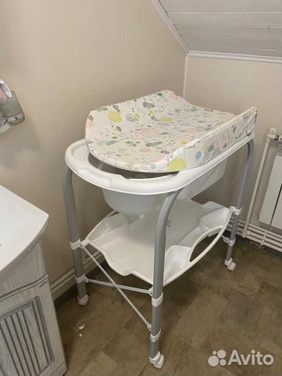 Пеленальный столик с ванночкой Cam Cambio