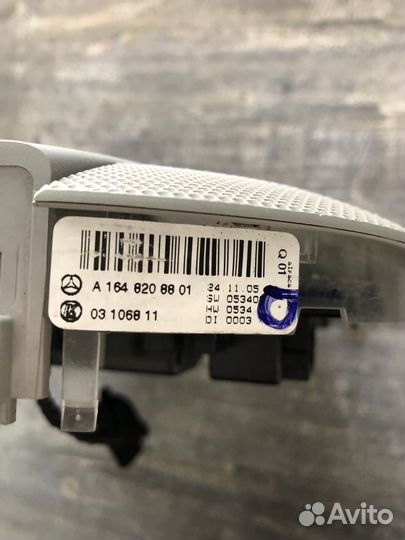 Плафон центральный Mercedes W164