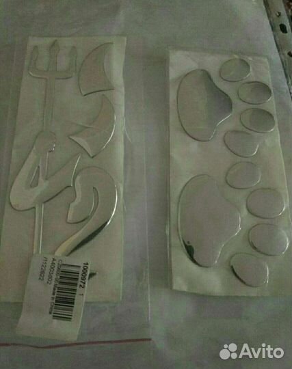 Наклейки на авто