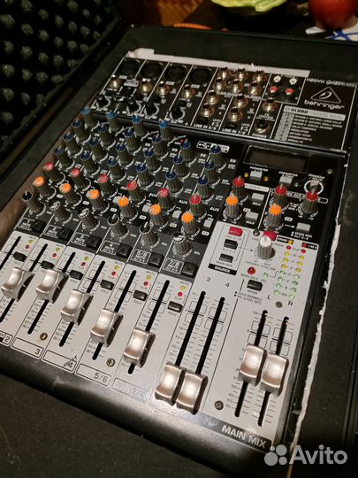 Микшер behringer xenyx qx 1204 usb + mic