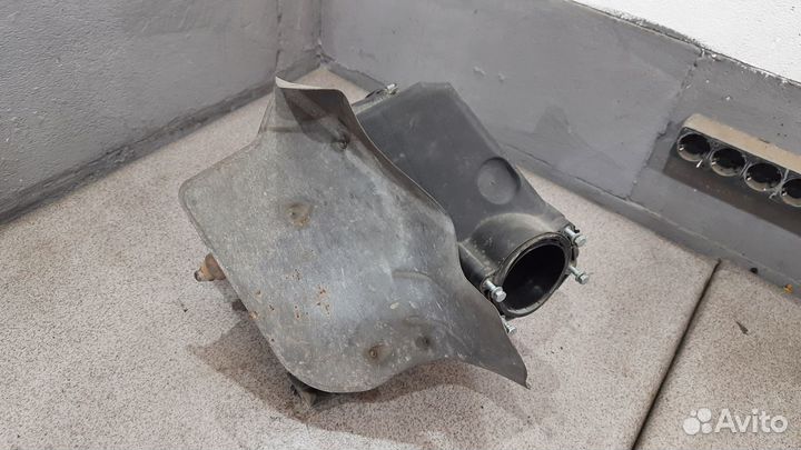 Корпус воздушного фильтра 1.8 ADR Audi A4B5