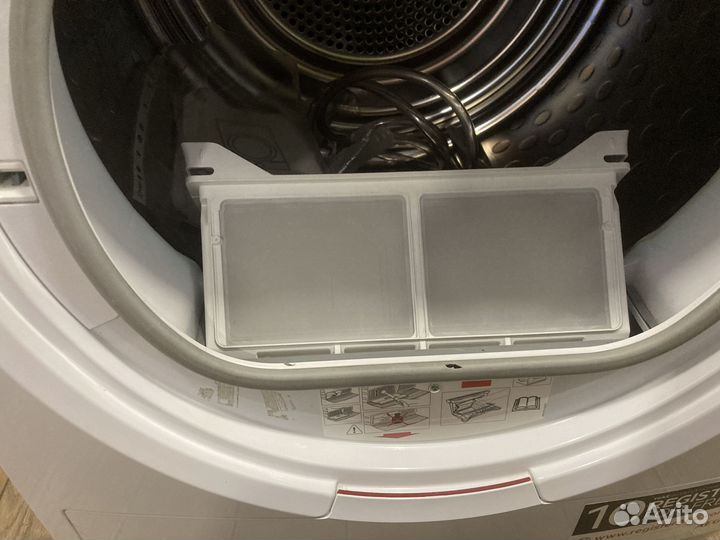 Сушильная машина AEG 8000 с тепловым насосом