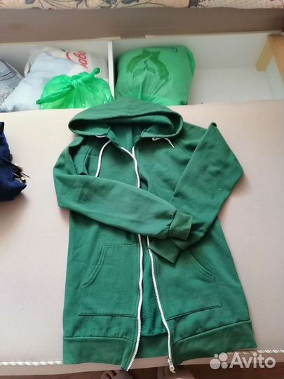 Женские вещи