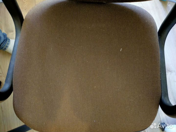 Компьютерное кресло