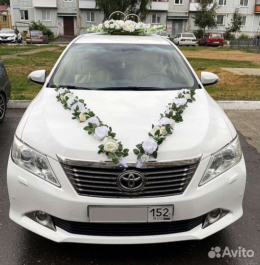 Свадебные украшения на машину, декор авто