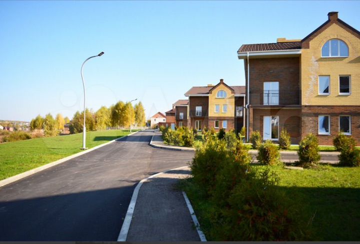 Таунхаус 162,5 м² на участке 1 сот.