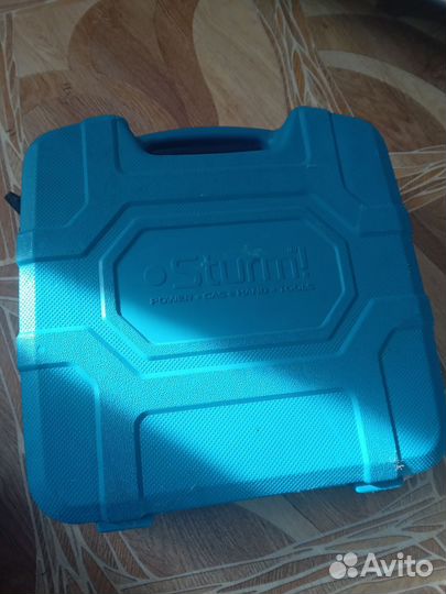 Шуруповерт Sturm