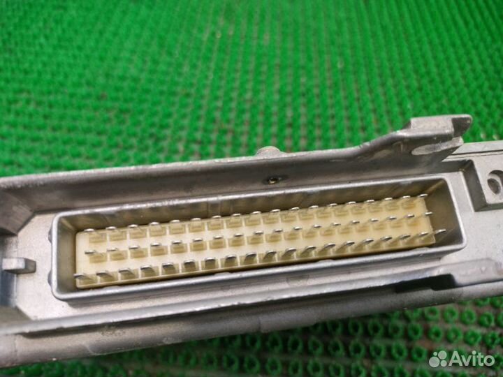 Блок управления двигателем Лада 2110 2004