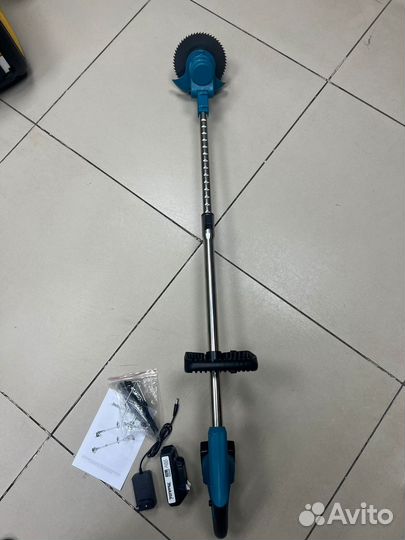 Триммер аккумуляторный Makita