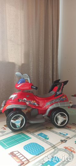 Детский квадроцикл на аккумуляторе