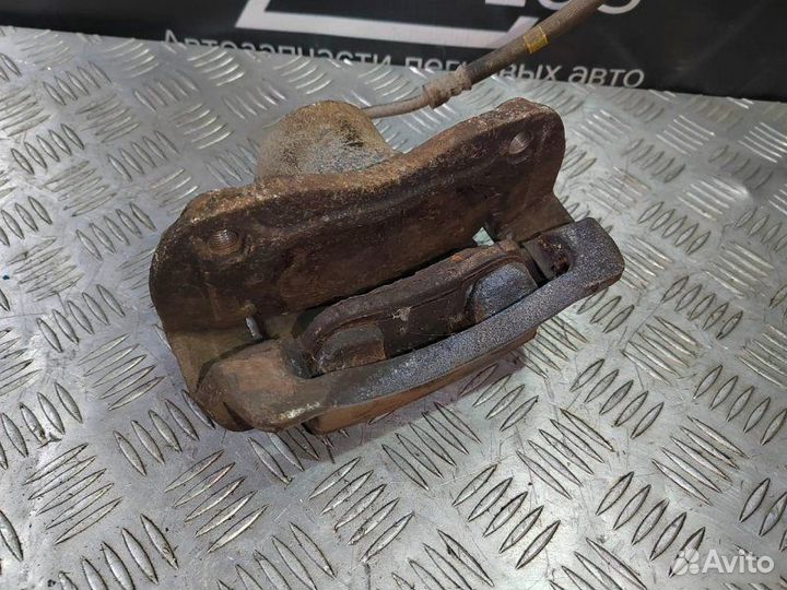 Суппорт передний правый Hyundai Solaris 1.6