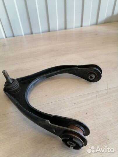 Рычаг подвески передний правый Lexus Gs 350 GRS191