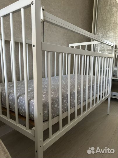 Детская кроватка