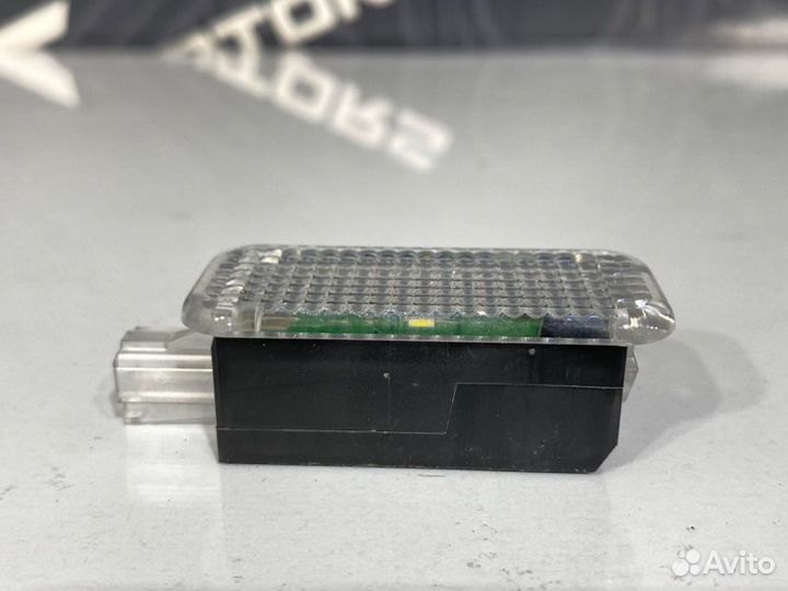 Плафон салона Audi A6 C6 caja 2009