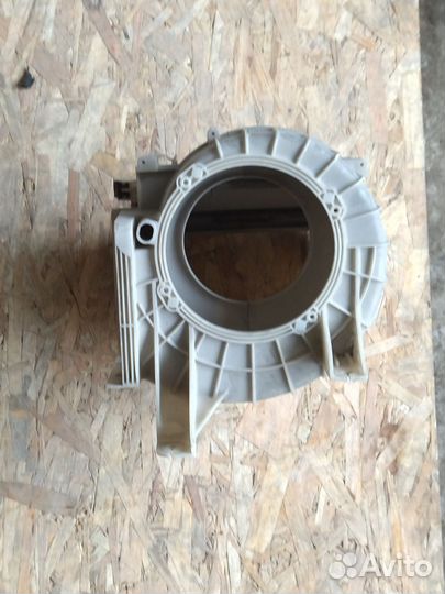 Корпус вентилятора печки Opel Frontera