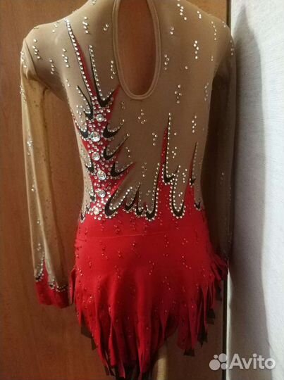 Купальник для художественной гимнастики 134