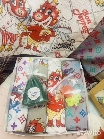 Праздничный (подарочный набор) новогодний