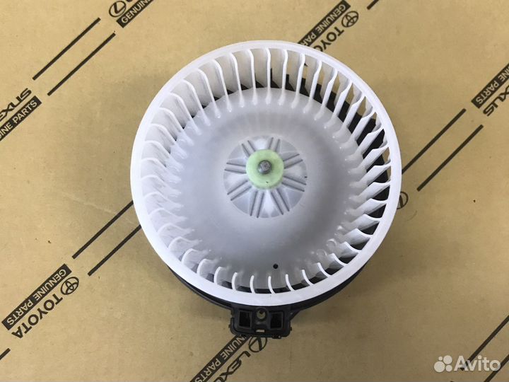 Мотор отопителя lexus Rx 300 Rx400