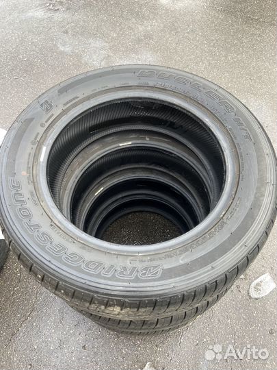 Bridgestone Dueler H/T 215/60 R17