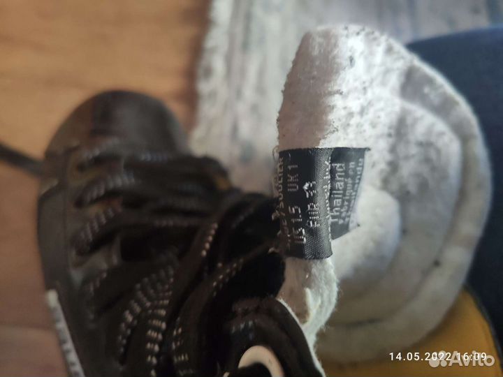 Хоккейные коньки bauer