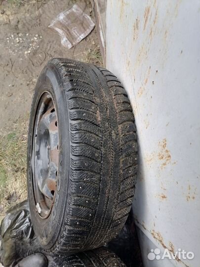 Зимние колеса r15 195 65