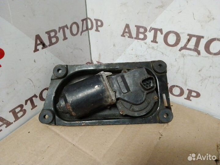 Моторчик дворника передний Suzuki Vitara 2.0 АКПП