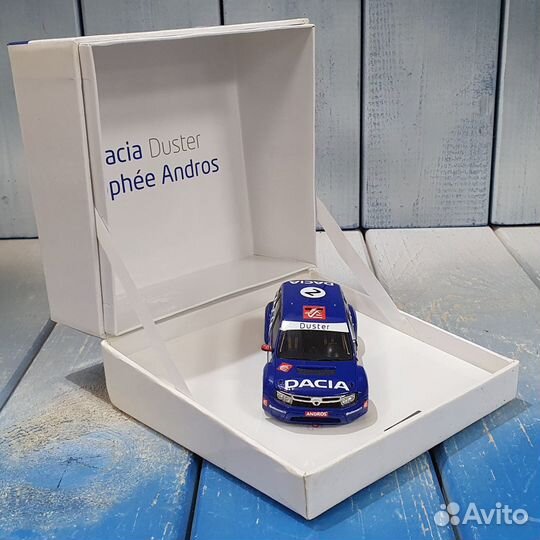 Коллекционная модель Dacia Duster 1:43 (сен)