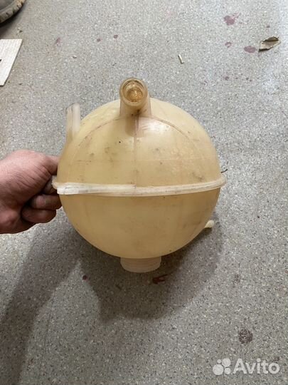 Расширительный бачок лада веста