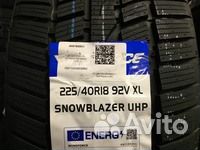 Windforce Snowblazer UHP 225/40 R18 92V