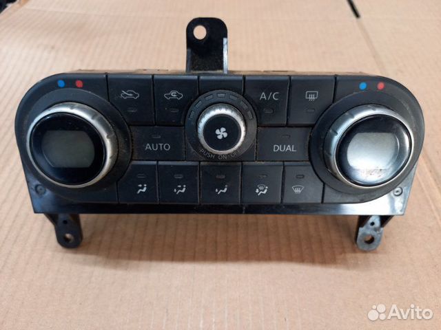 Блок управления климат-контролем Nissan Qashqai