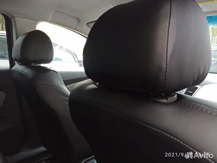 Авточехлы из экокожи для Лада Приора 1