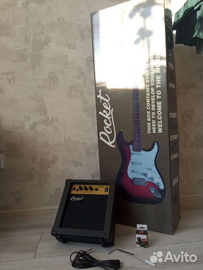 Электрогитара и комбик