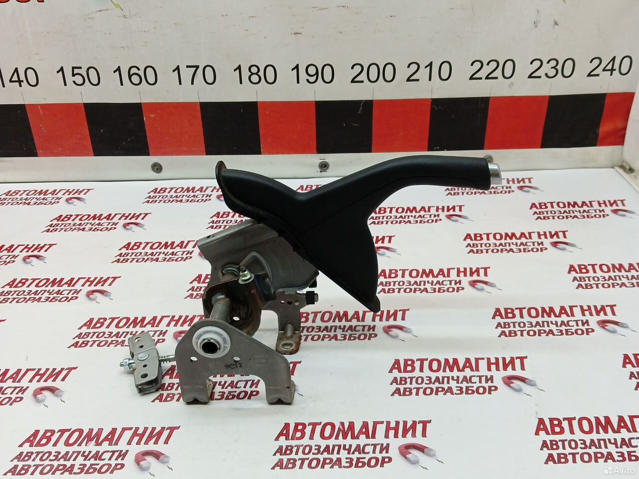 Ручник рычаг стояночного тормоза Киа Соул 3