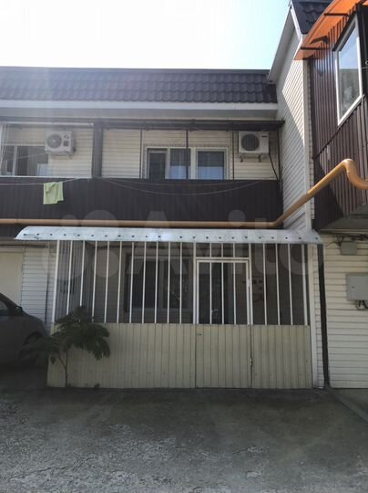 Дом 56 м² на участке 1,8 сот.