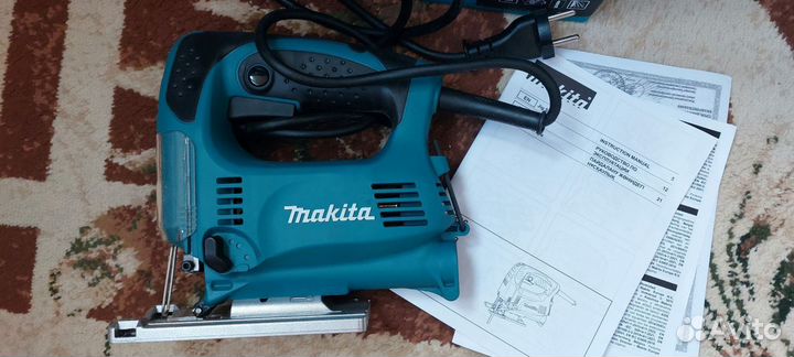 Электролобзик makita 4329