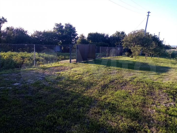 Дача 10 м² на участке 8 сот.