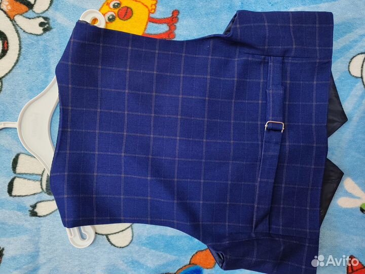 Классический костюм тройка