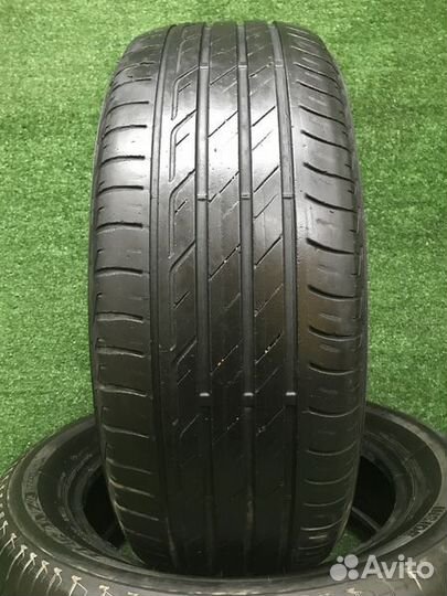 Bridgestone Turanza T001 215/60 R17 96H