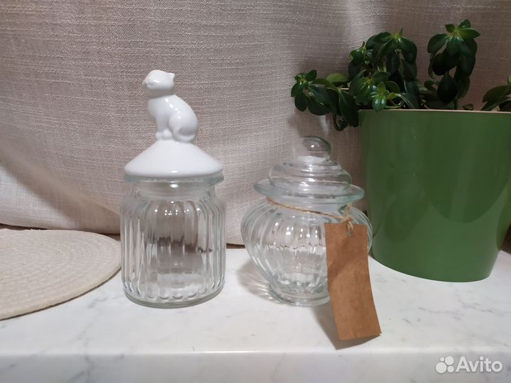 Ёмкости для хранения сыпучих продуктов, мёда