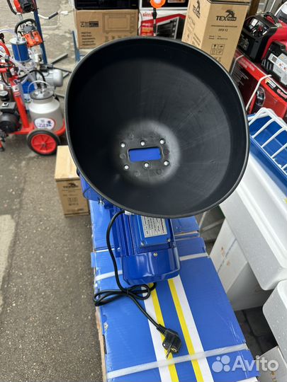 Крупорушка зернодробилка